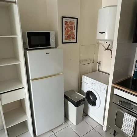 Cine A La Maison ! A 2 Min Du Metro * Saint-Ouen (Seine-Saint-Denis)